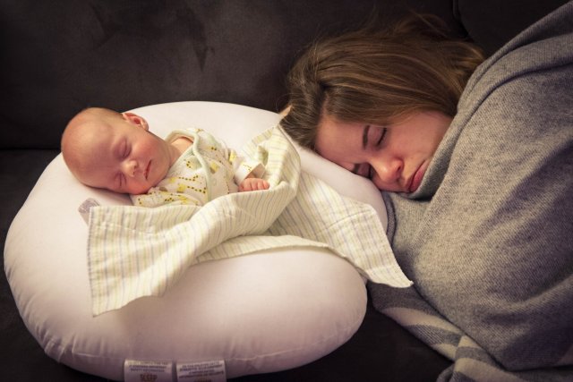 Sleeping mother and daughter